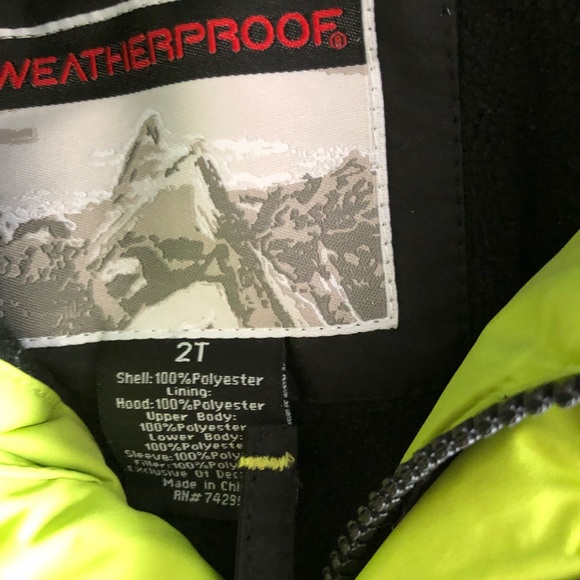 Boys Coat - Picture 4 of 4